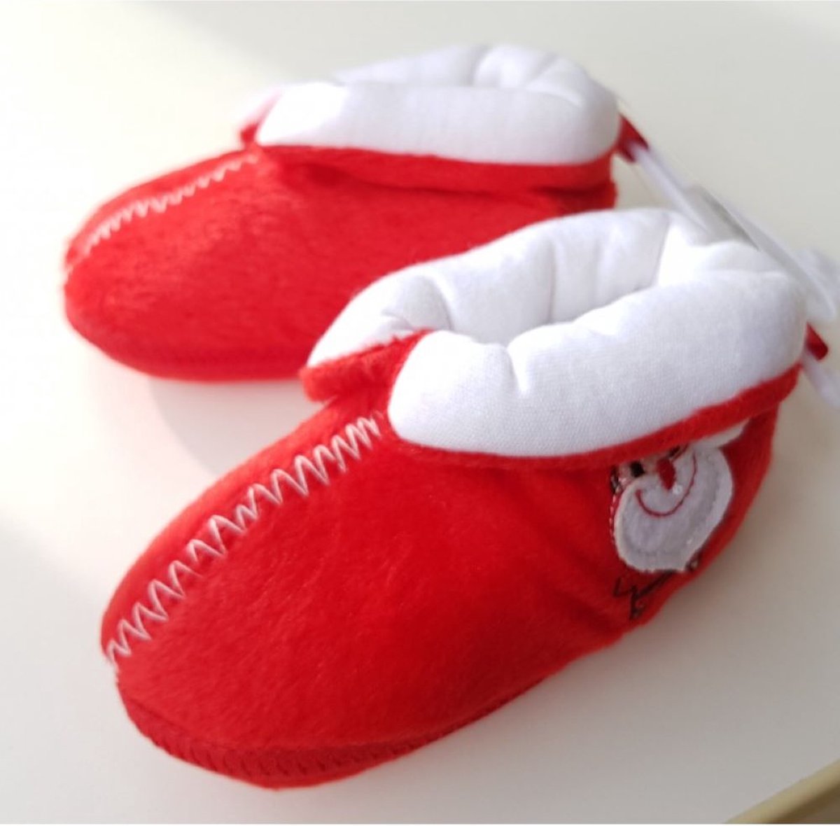 Baby kerst slofjes van het merk Soft Touch 12-15 maanden - baby - slofjes - kerst - kerstman - kerstcadeau