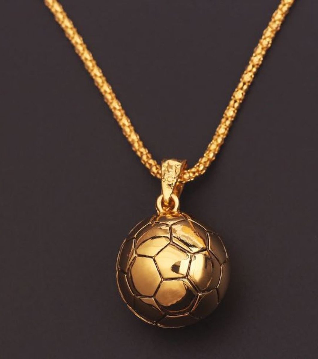 Heren ketting met Voetbal Hanger goud - EK - WK - Ketting Mannen - Ketting heren - Mannen Ketting - Heren Ketting - Vaderdag Cadeau - kerst - Vaderdag - sinterklaas