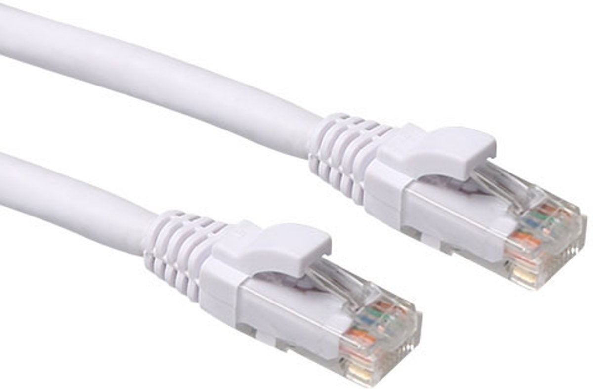 ACT Witte 0.50 meter U/UTP CAT6A patchkabel snagless met RJ45 connectoren IB6300