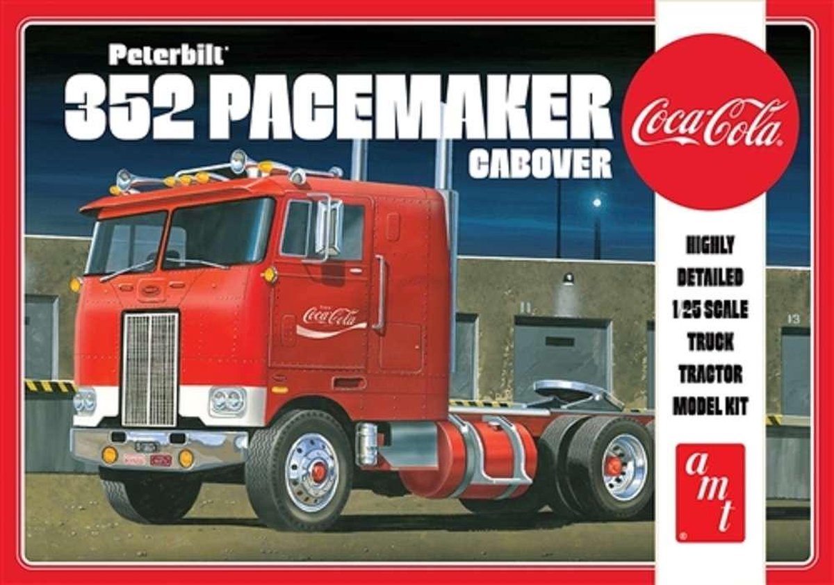 1:25 AMT 1090 Peterbilt 352 Pacemaker - Coca Cola Truck Plastic kit