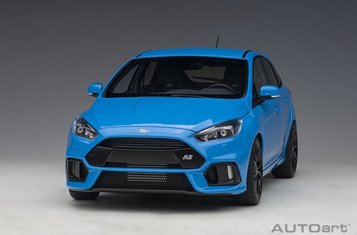 AUTOart 1/18 Ford Focus RS 2016, Nitrous Blue