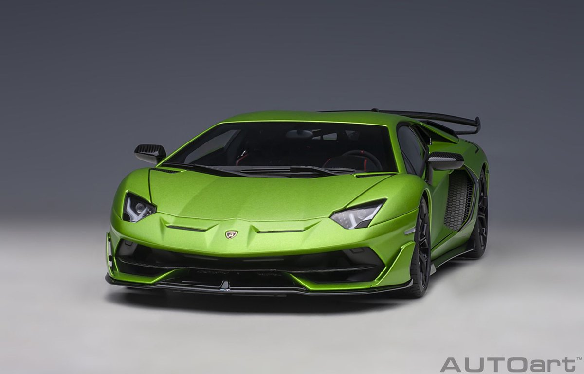 AUTOart 1/18 Lamborghini Aventador SVJ - Verde Alceo