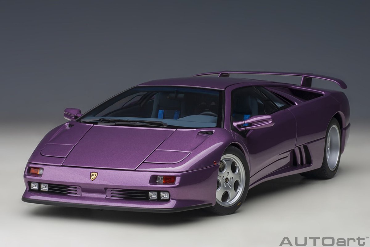 AUTOart 1/18 Lamborghini Diablo SE30, Viola SE30