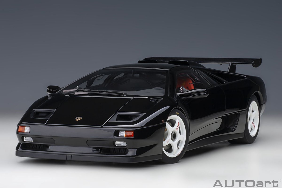 AUTOart 1/18 Lamborghini Diablo SV-R, Deep Black