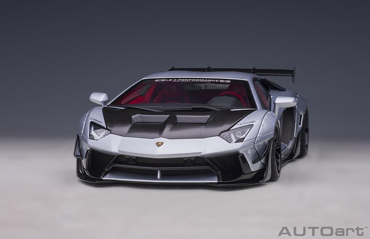 AutoArt 1/18 Lamborghini Aventador Liberty Walk LB-Works - Matt Silver metallic