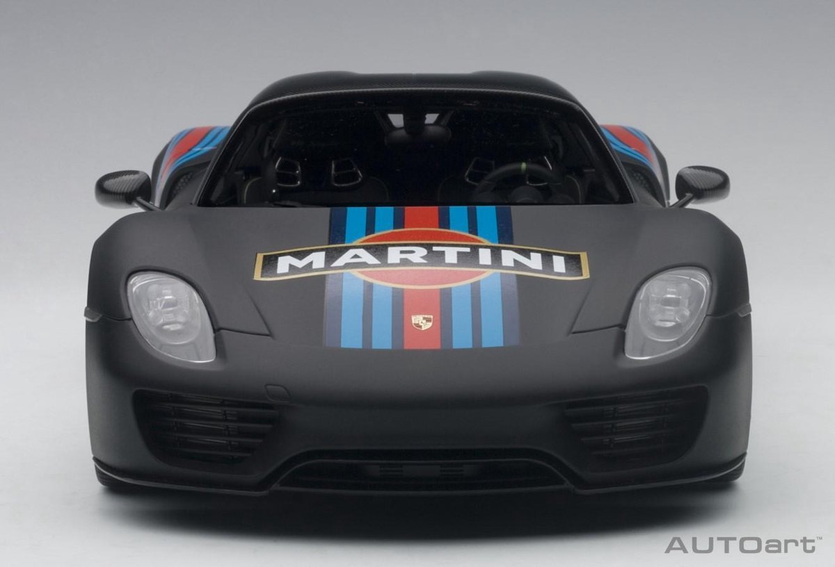 AutoArt 1/18 Porsche 918 Spyder Weissach Package - 2013 - Black/ Martini Livery