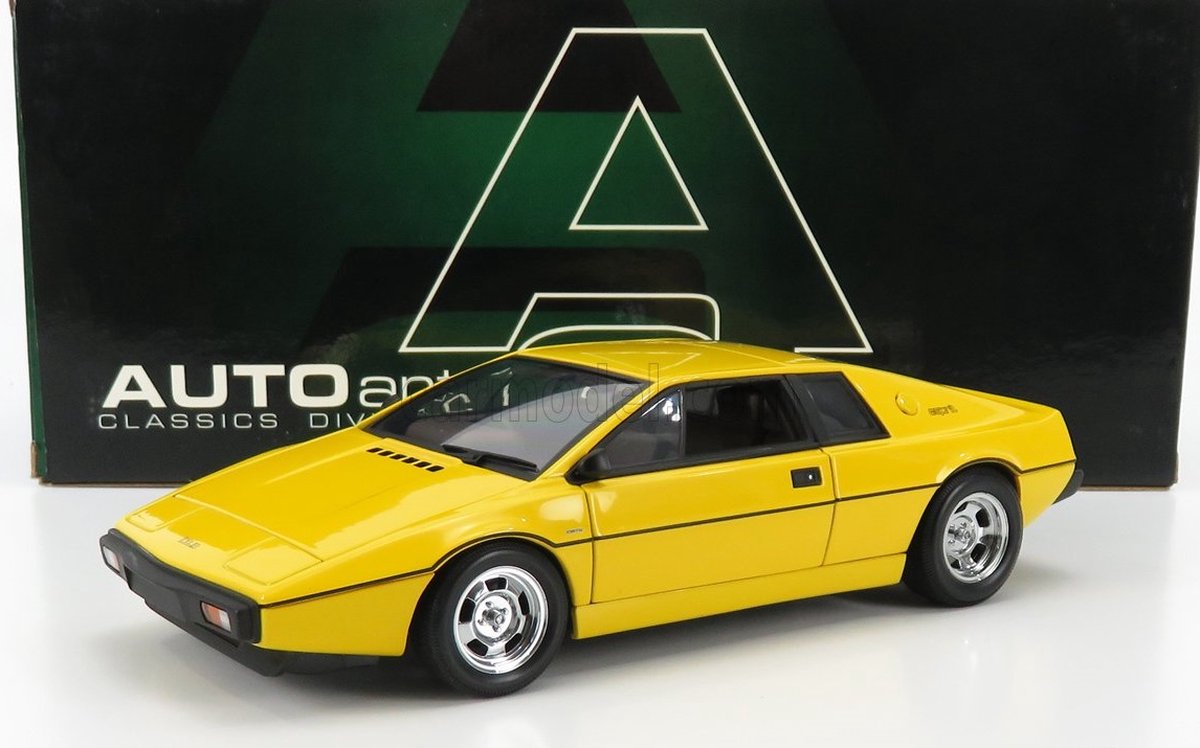 Lotus Esprit type 79 yellow 1/18 AutoArt