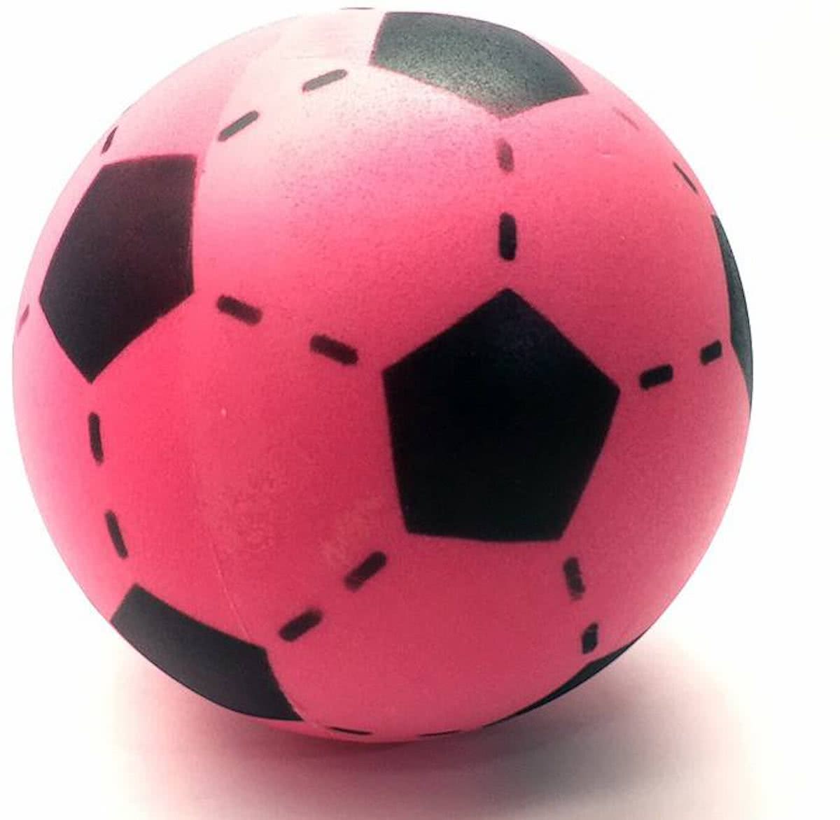   - Foam voetbal - Roze