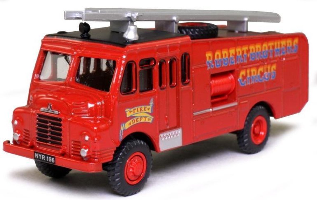 ATLAS Bedford RLHZ GREEN GODDESS FIRE ENGINE, ROBERT BROTHERS CIRCUS schaalmodel 1:76