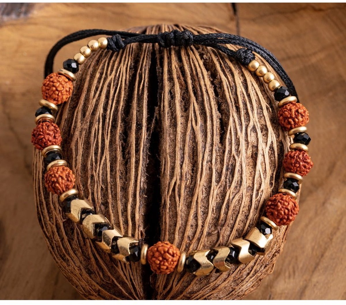 Armband met Rudraksha Amba