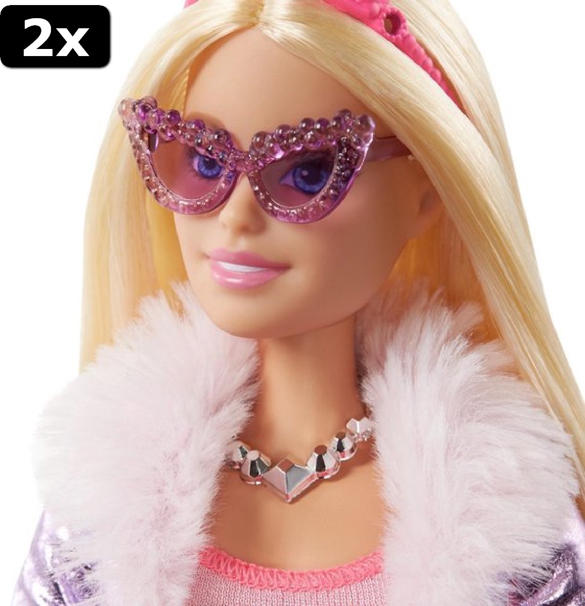 2x Barbie Princess Adventure Prinsessen Barbie Pop met Modieuze Accessoires