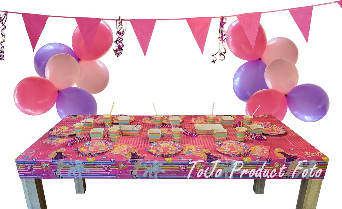 Barbie Feestpakket - versiering - tafeldecoratie - tafelbenodigdheden - tafellaken - servetten - wegwerpborden - bekers - snackbakken - rietjes - ballonnen - slinger - meisje - roze - magenta - paars - kinderfeestje - themafeest - 8 personen