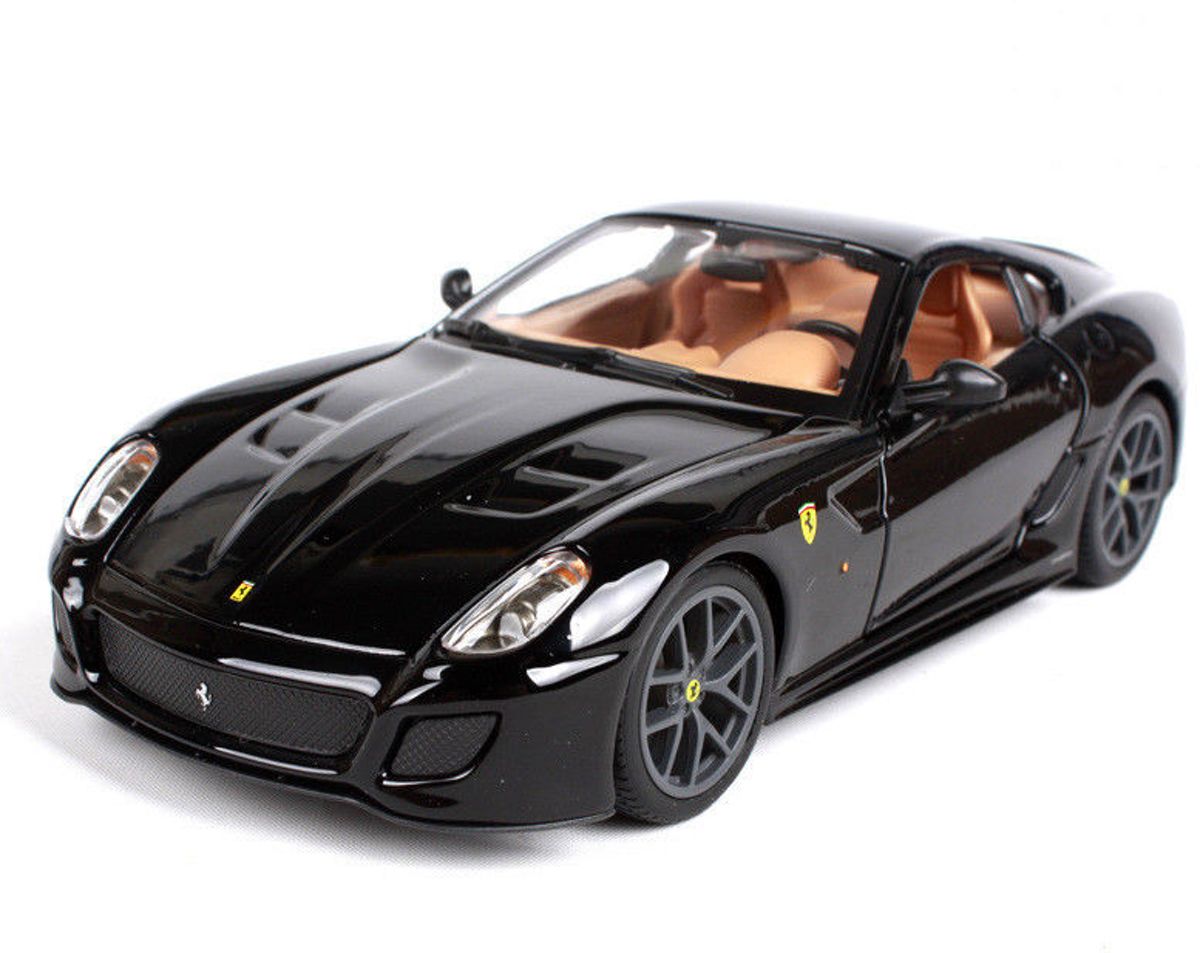 Bburago 1/24 Ferrari 599 GTO Zwart