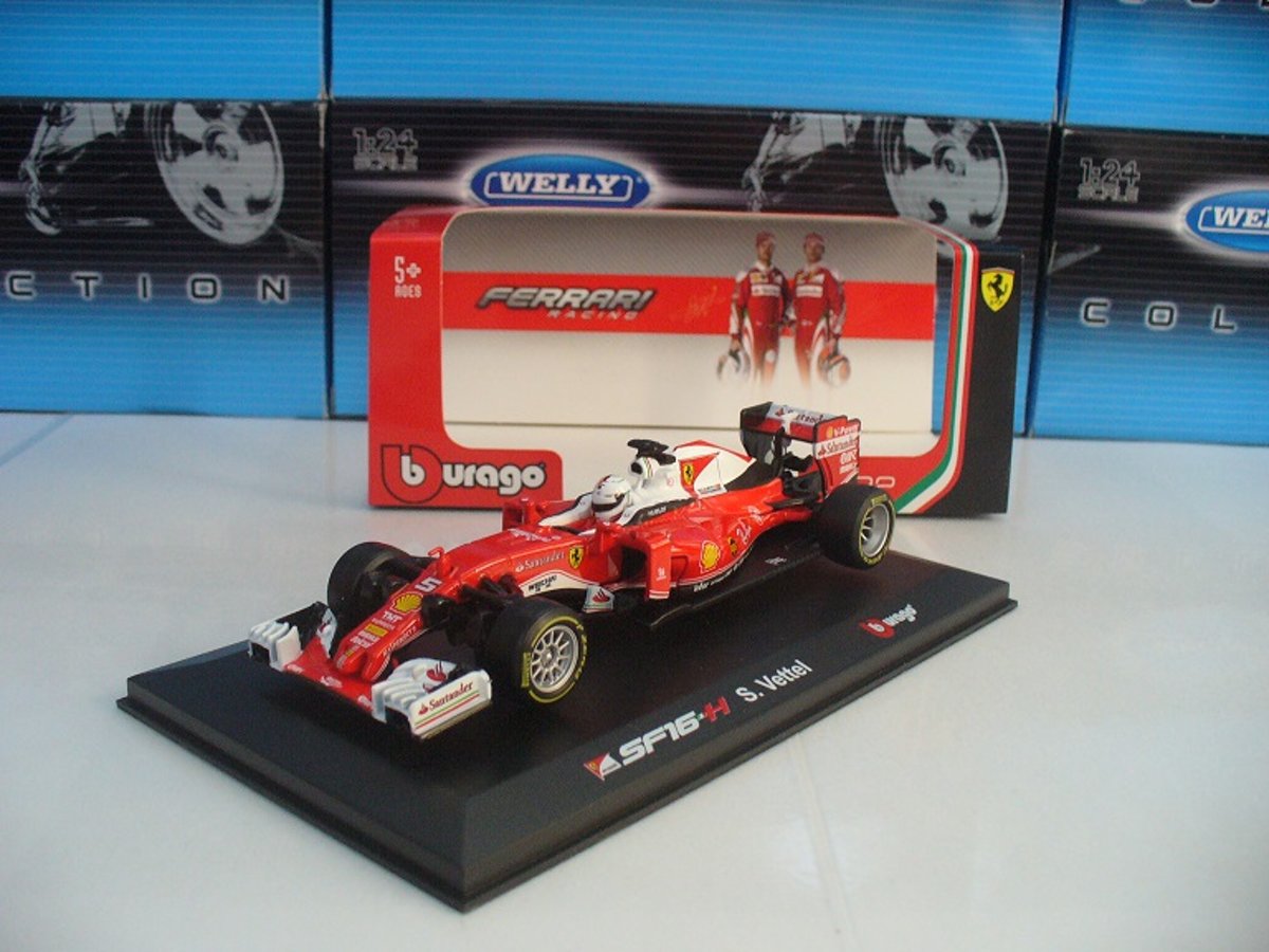 Burago Ferrari F1 1:32