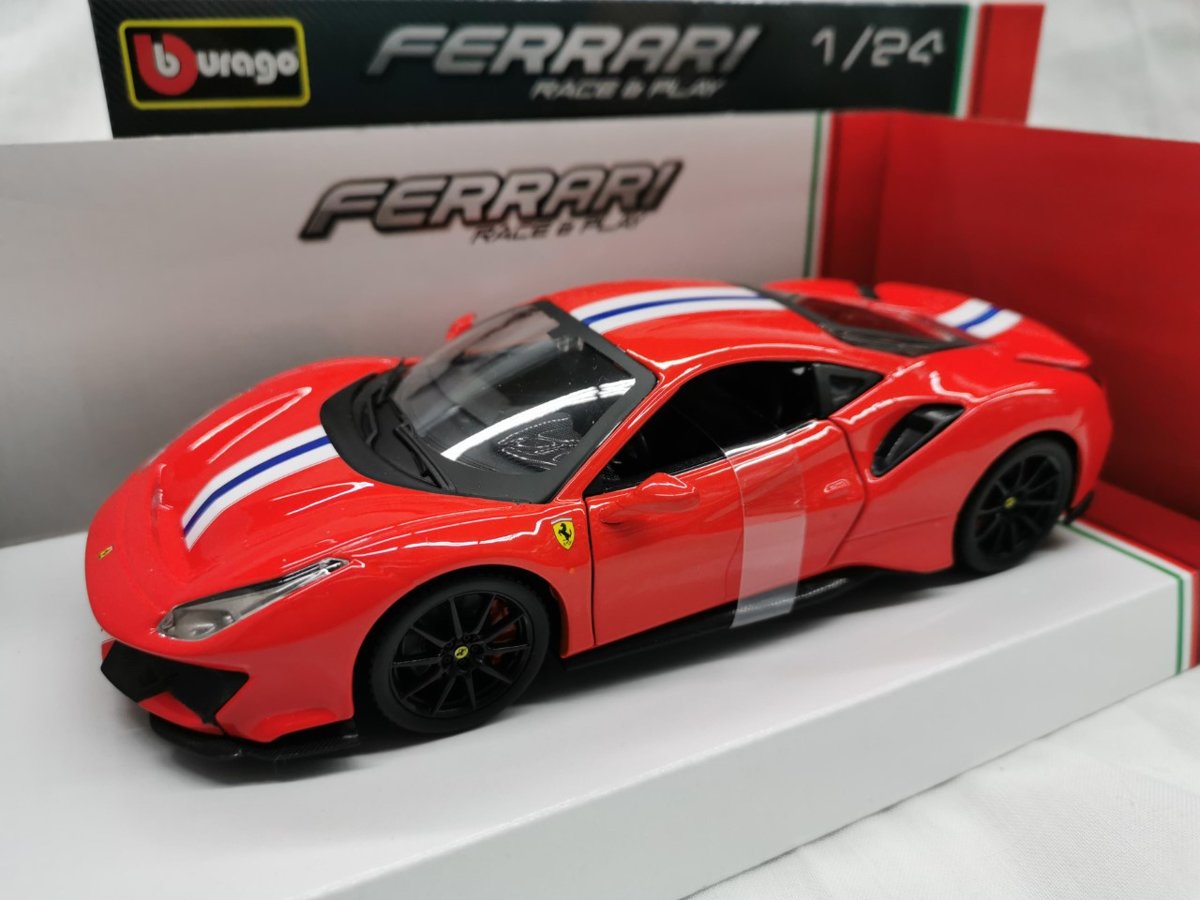 Ferrari 488 Pista 2018 Rood 1-24 Burago Race & Play