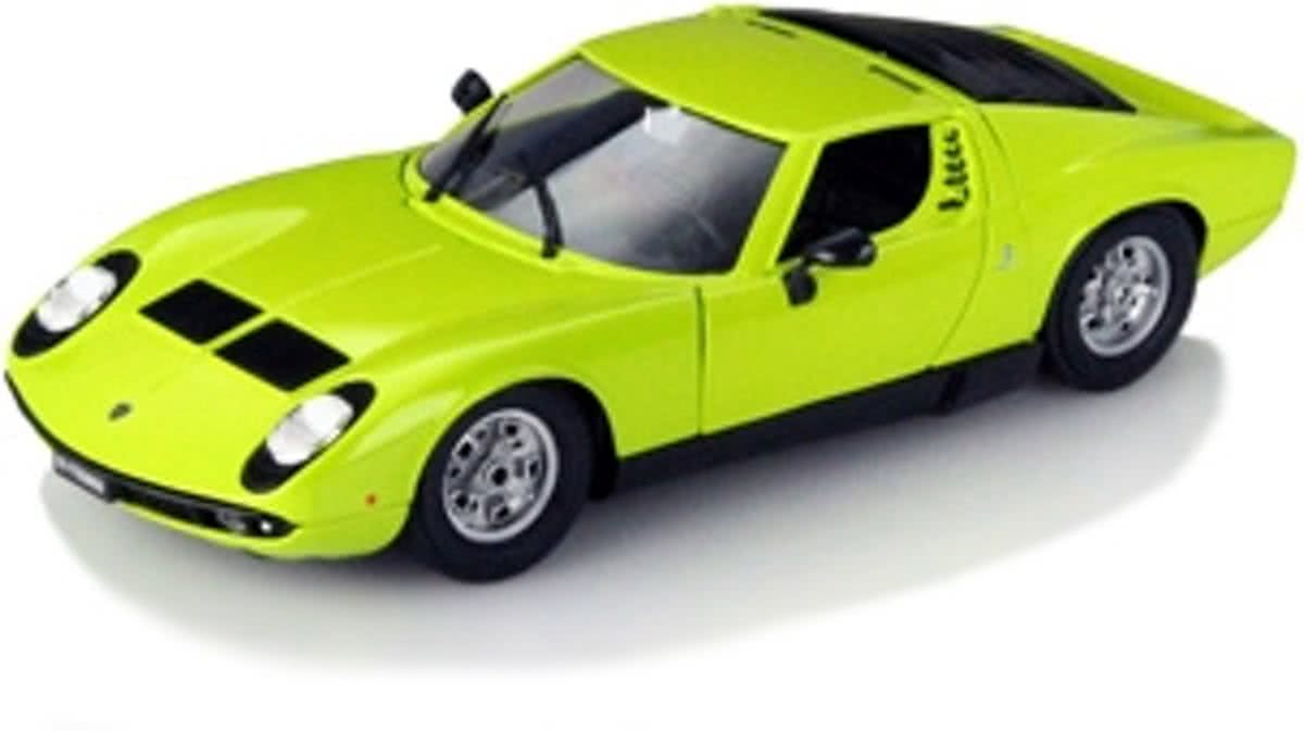 Lamborghini Miura Schaal 1:18