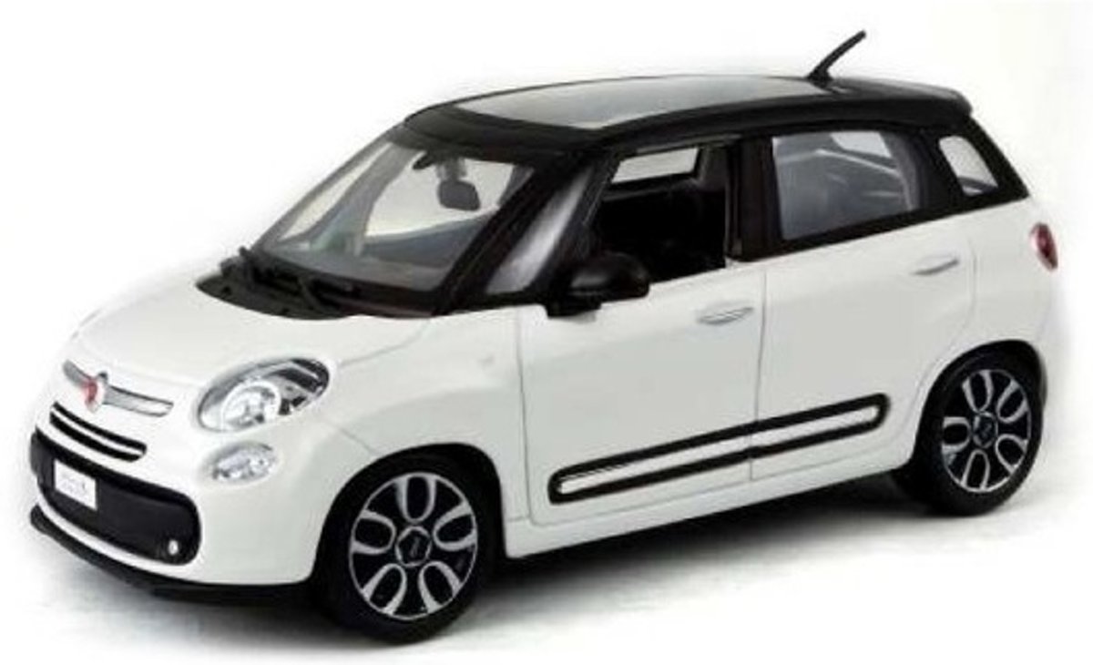 Modelauto Fiat 500 L 2013 rood 1:43