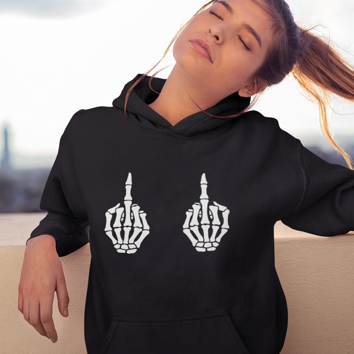 Halloween Hoodie - Two Middle Fingers (MAAT L - UNISEKS FIT) - Halloween kostuum voor volwassenen - Dames & Heren