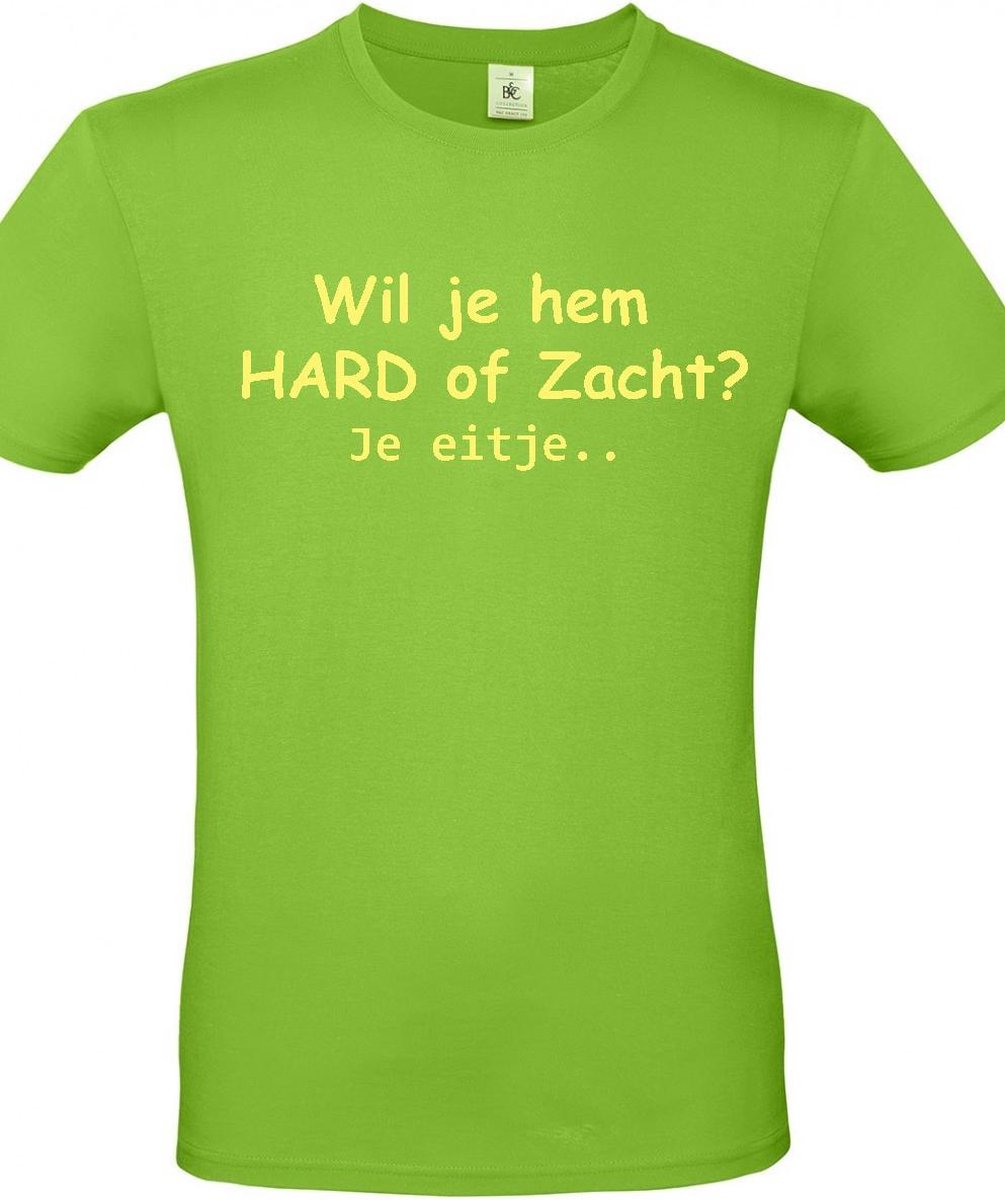T-shirt met opdruk “Wil je hem hard of zacht?” – Groen shirt met gele opdruk -  Merk B&C – Herojodeals- Leuk voor Pasen