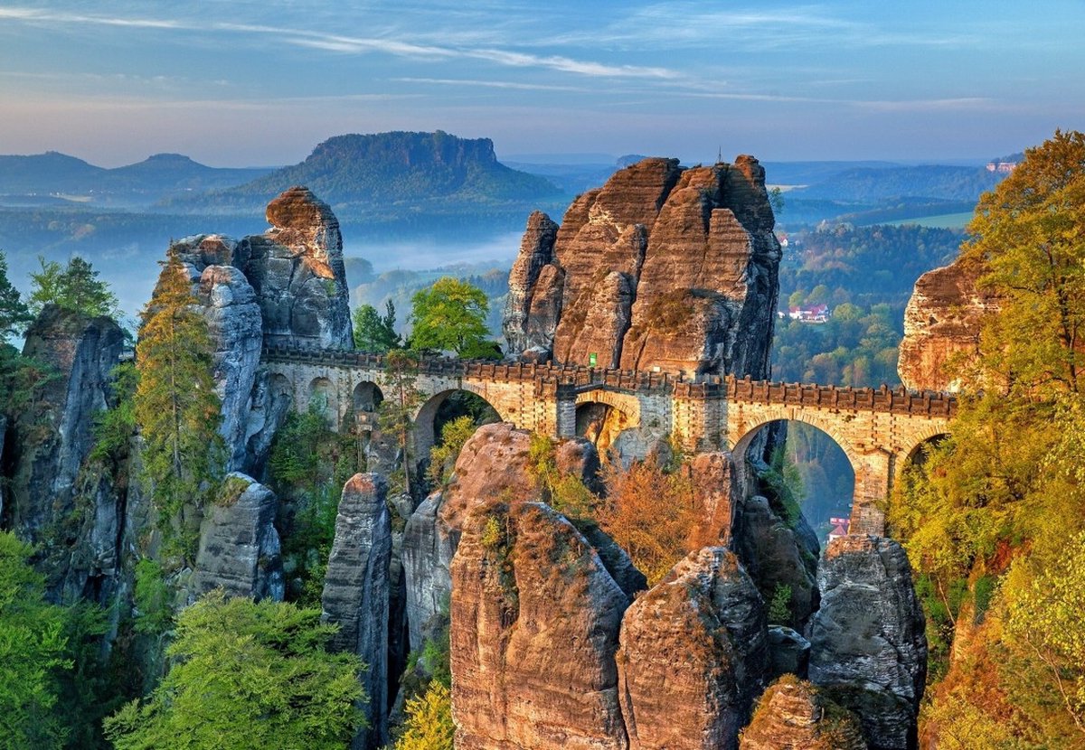 The Bastei Bridge  Puzzel 1000 stukjes