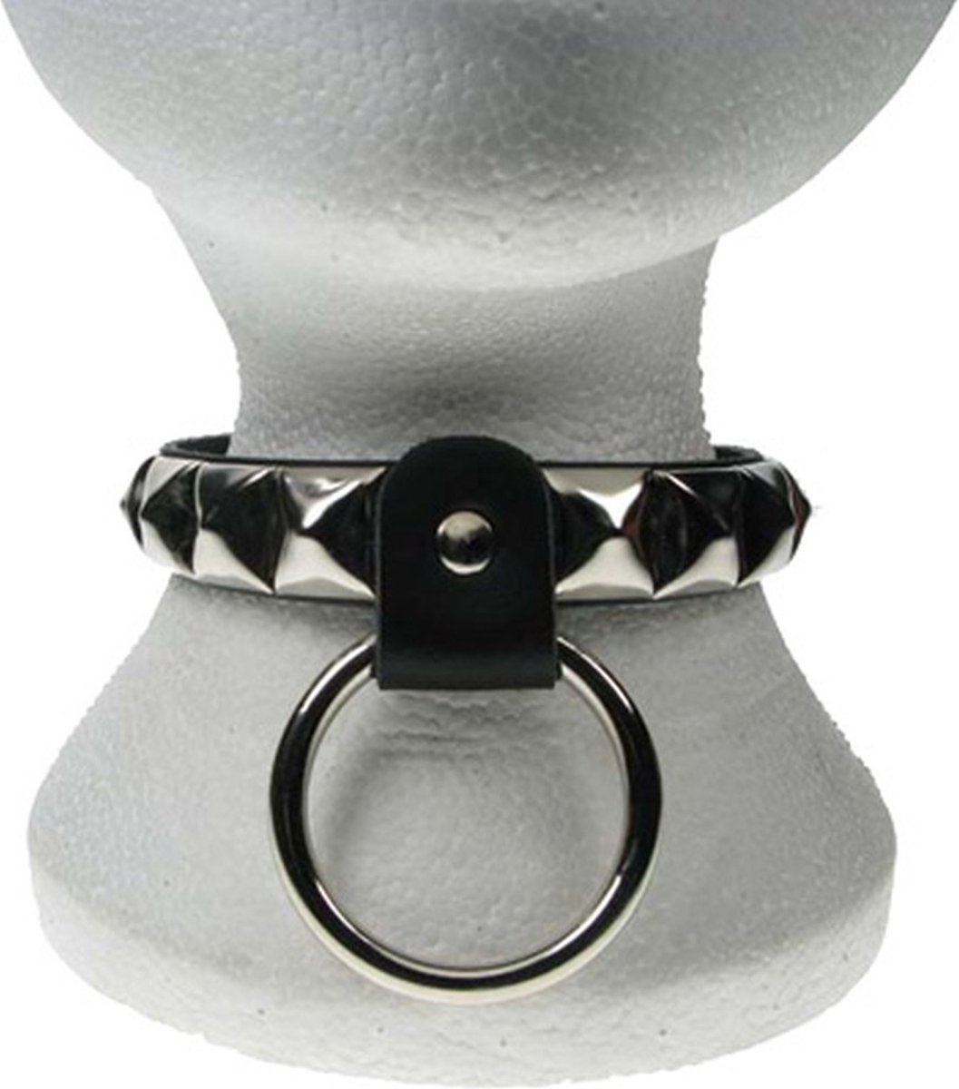 Bullet 69 Funky Punk Choker 1 row pyramid and large ring Zwart/Zilverkleurig