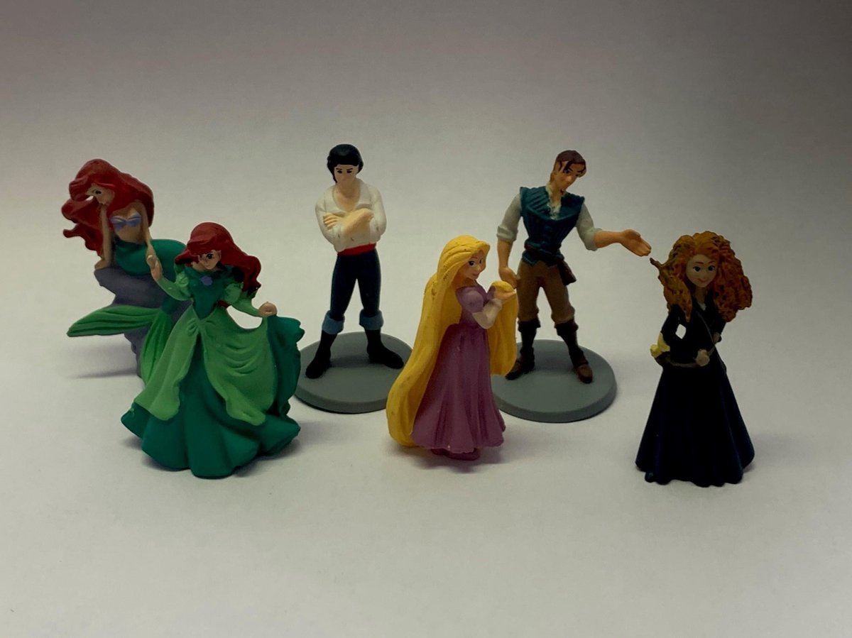 Disney mini taarttopper set 6 stuks(+/-4,5cm), Merk  .