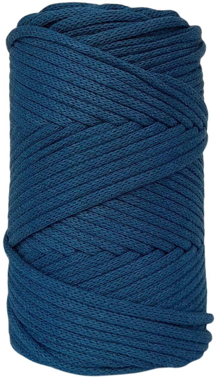   Premium gevlochten Macramé   -250gr - 3 mm - Peacock - 75 mt - niet uitkambaar