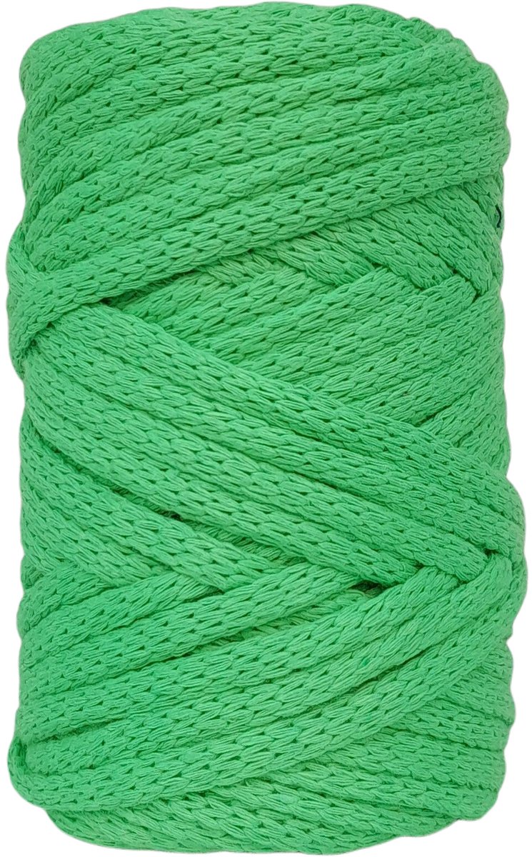   Premium gevlochten Macramé   -250gr - 5 mm - Neon groen - 40 mt - niet uitkambaar