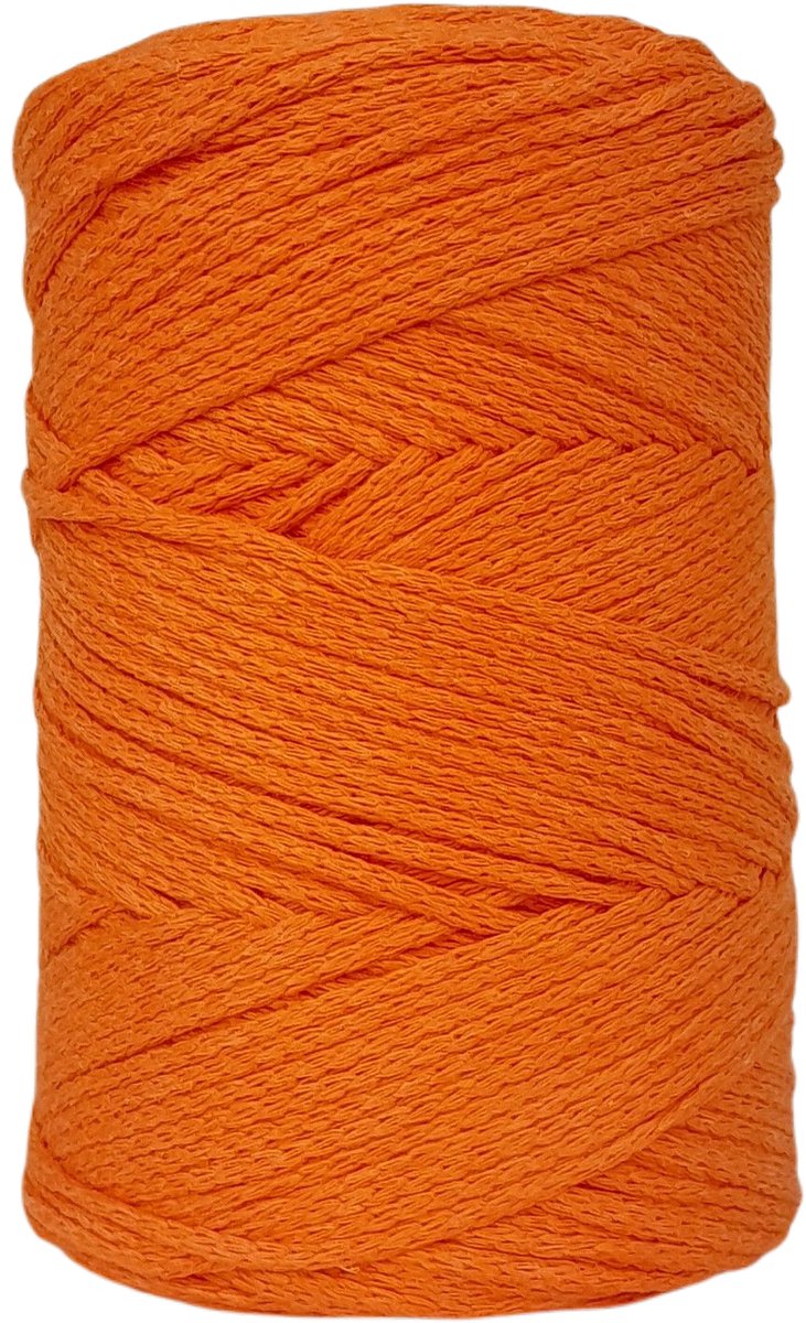   Premium macramé   2mm Oranje gevlochten  