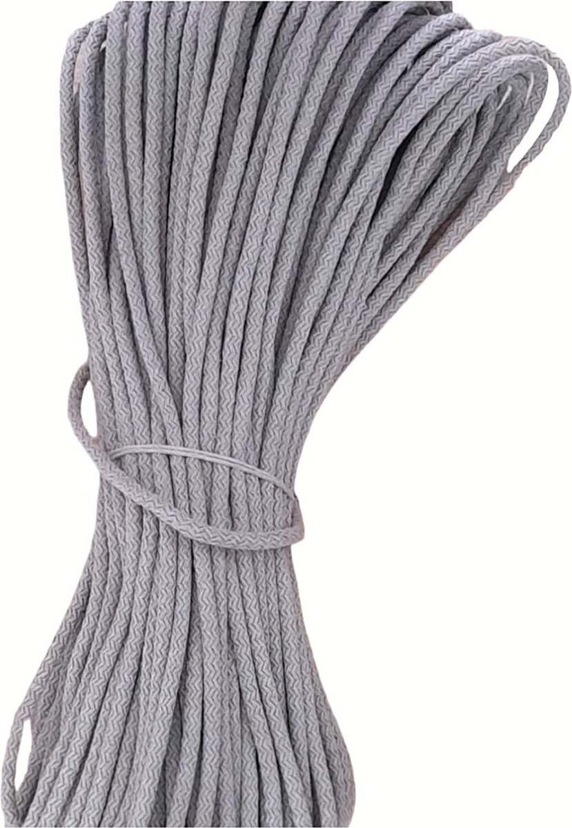 Tress Koord voor DIY   mandje 5-6 mm. -50 mt-1 kg-Gerecycled Katoen-met een naaimachine-Milky Koffie