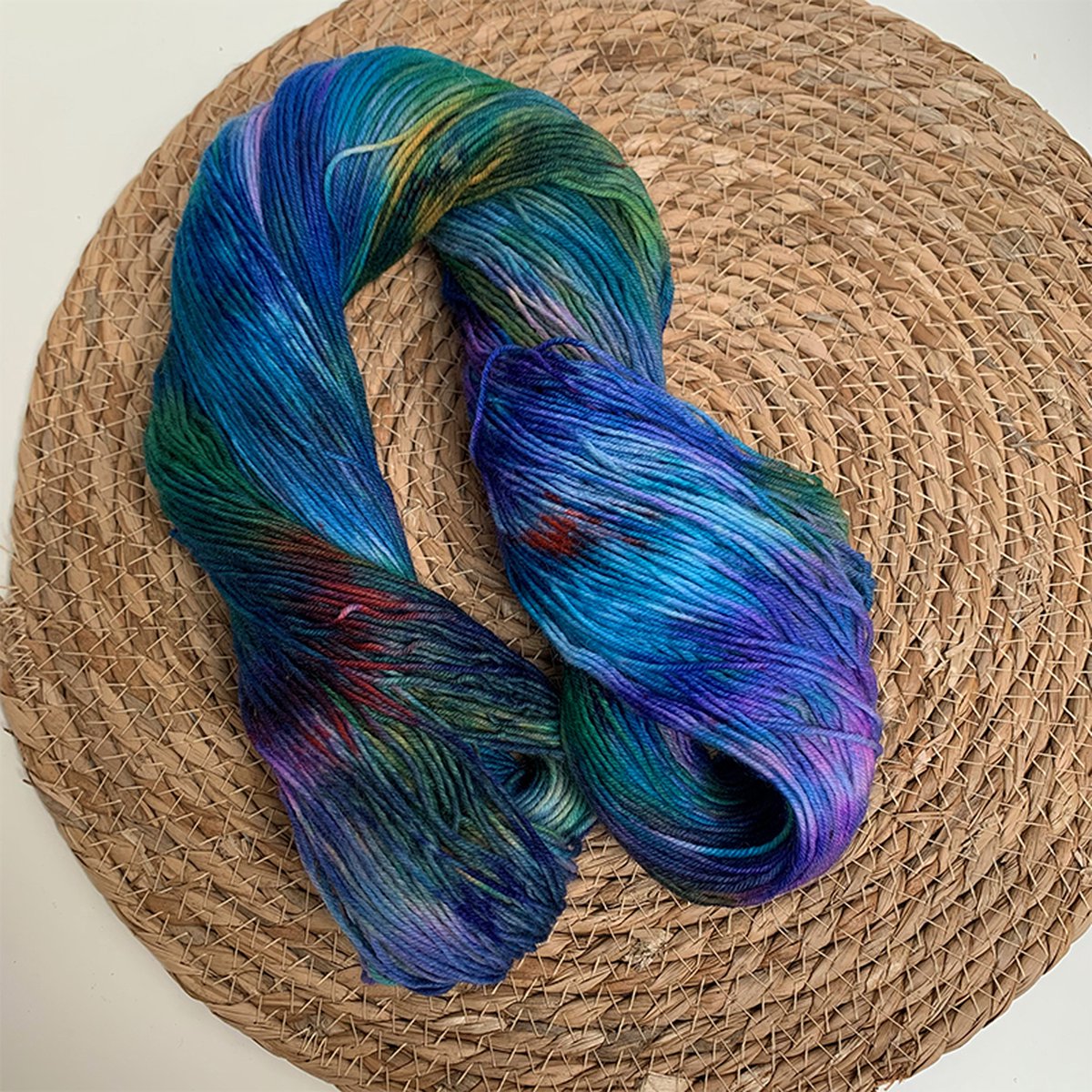 Handgeverfd garen, 100% Merino Fine superwash, 100 gram sokkenwol