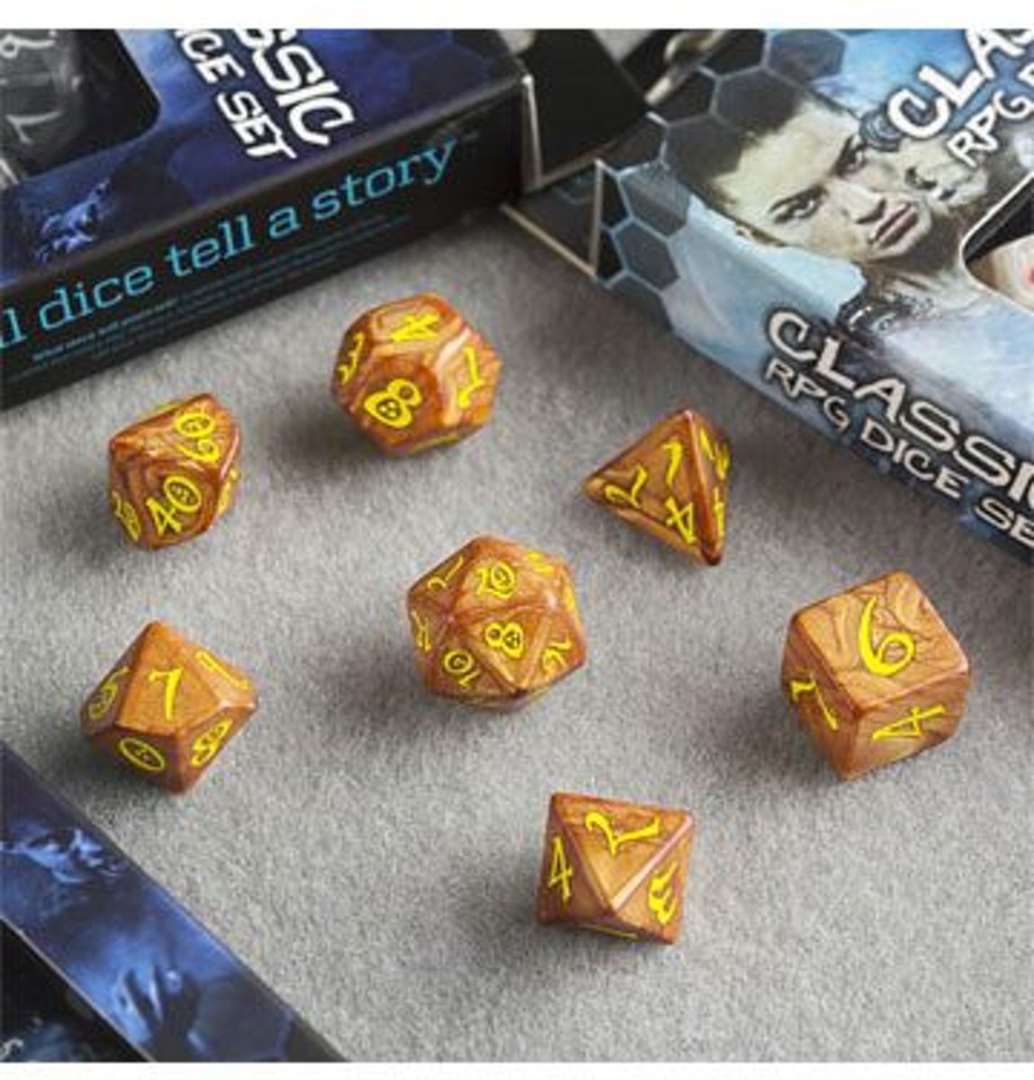 Classic RPG Dice Set caramel & yellow (7)