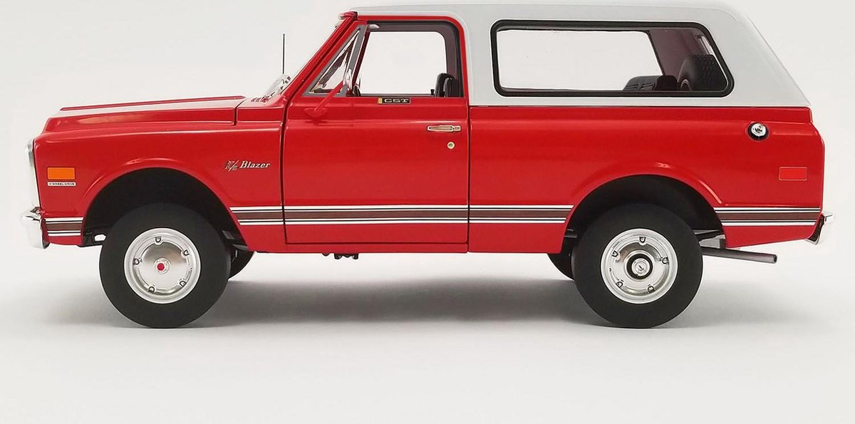 Chevrolet Blazer K5 1969 Red and White