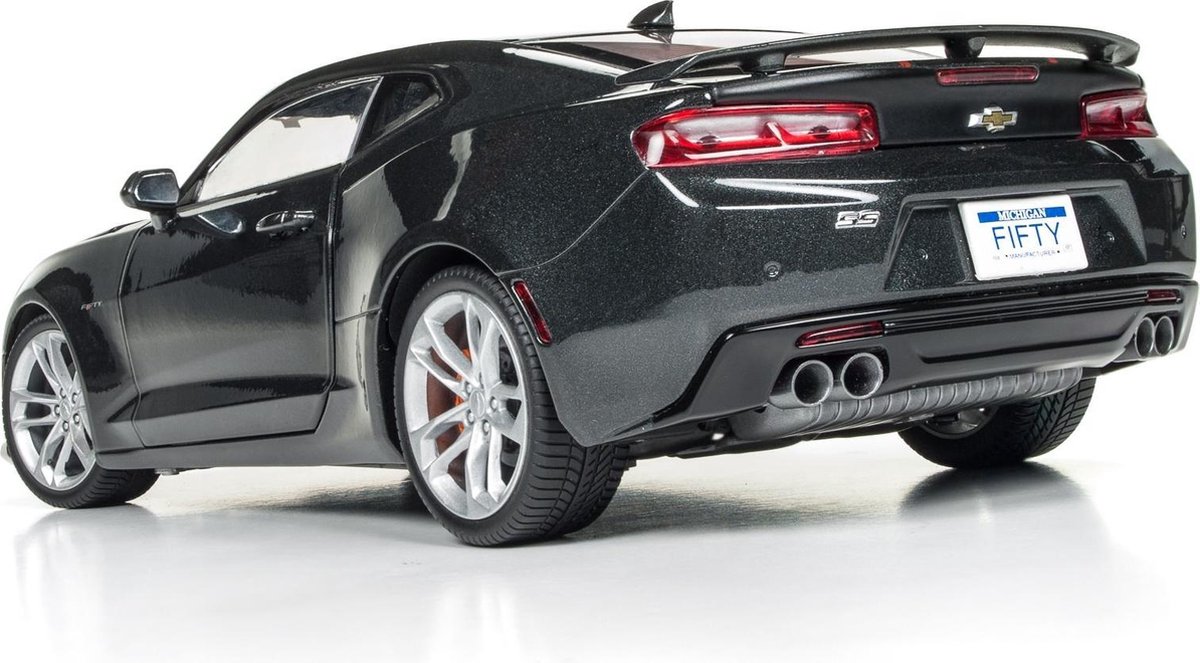 Chevrolet Camaro SS 50th Anniversary 2017 - 1:18 - Auto World