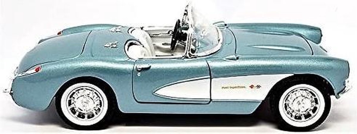 Chevrolet Corvette 1957 - 1:18 - Road Signature