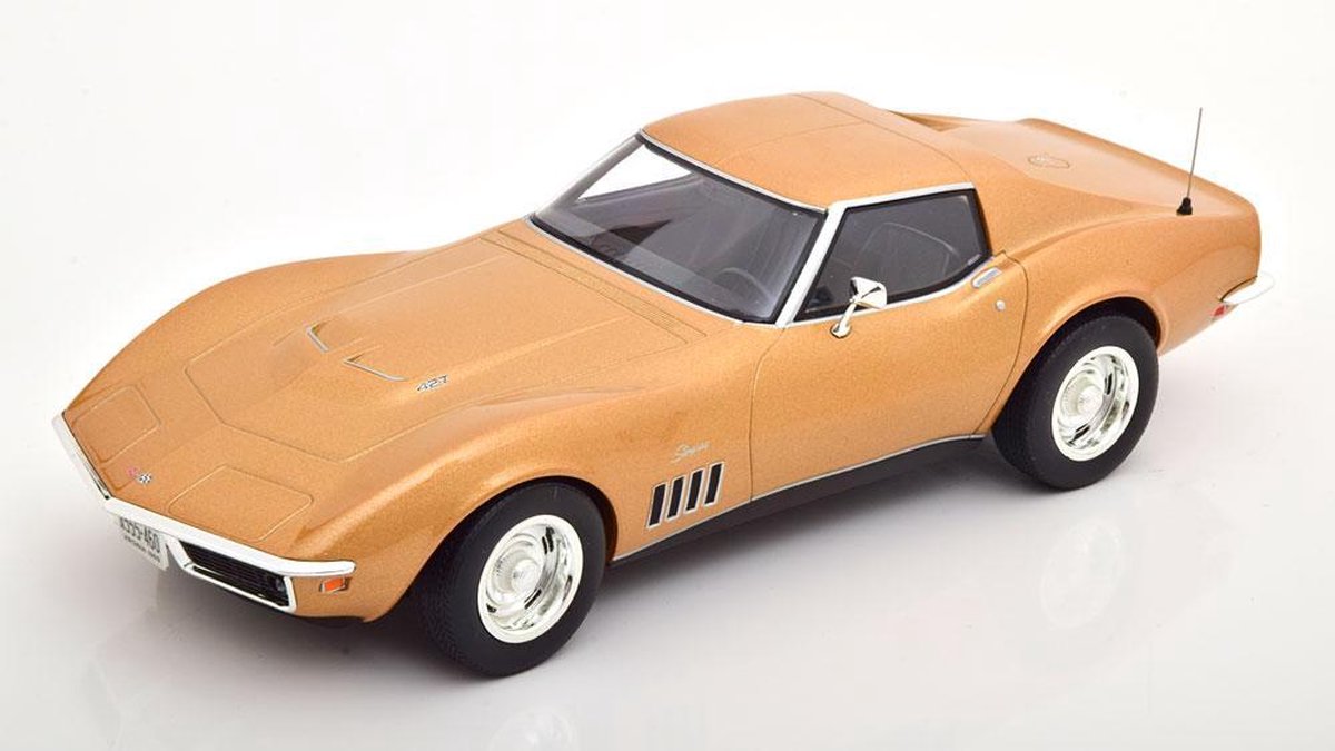 Chevrolet Corvette Coupe 1969 Gold Metallic