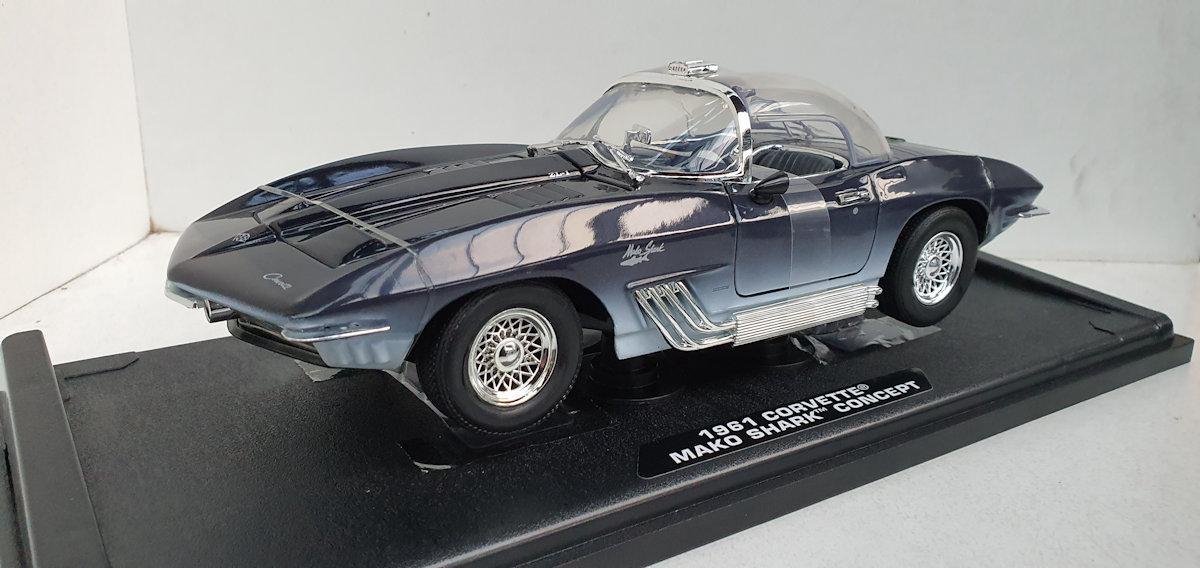 Chevrolet Corvette Mako Shark Concept 1961 - 1:18 - Motor Max