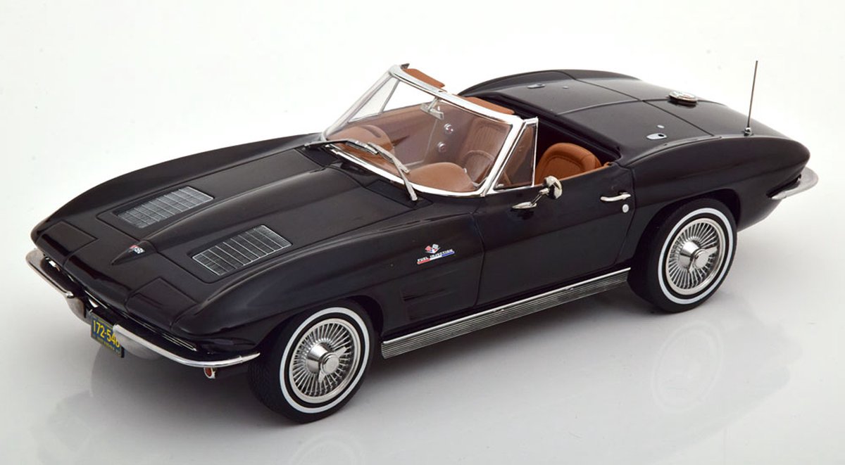 Chevrolet Corvette Sting Ray Cabriolet 1963 - 1:18 - Norev