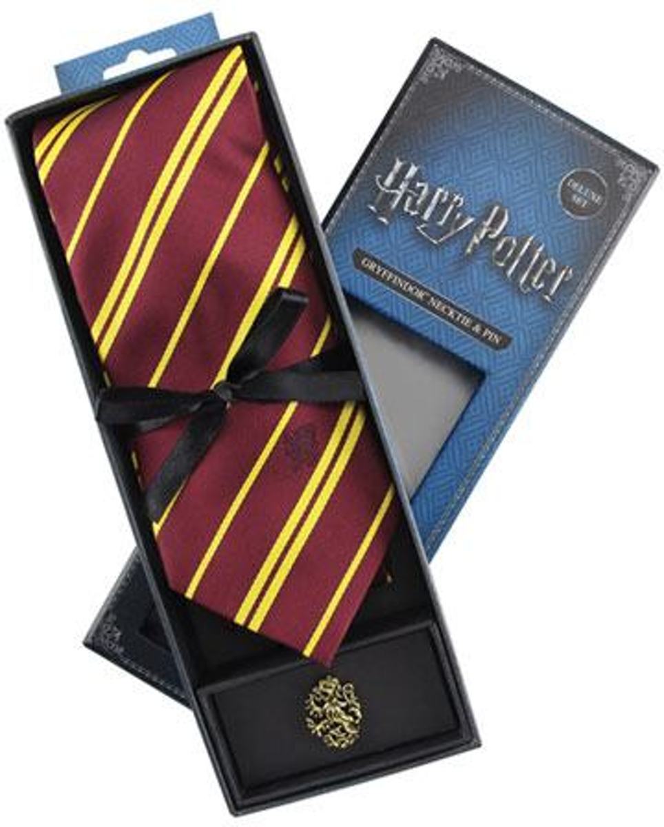 Harry Potter Tie & Metal Pin Deluxe Box Gryffindor