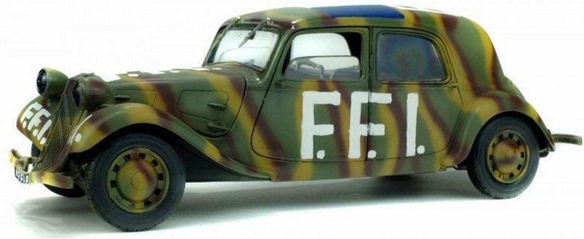 Citroen 15CV Military FF1 1944 Green