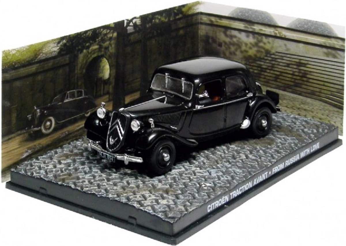 Citroen Traction Avant James Bond 