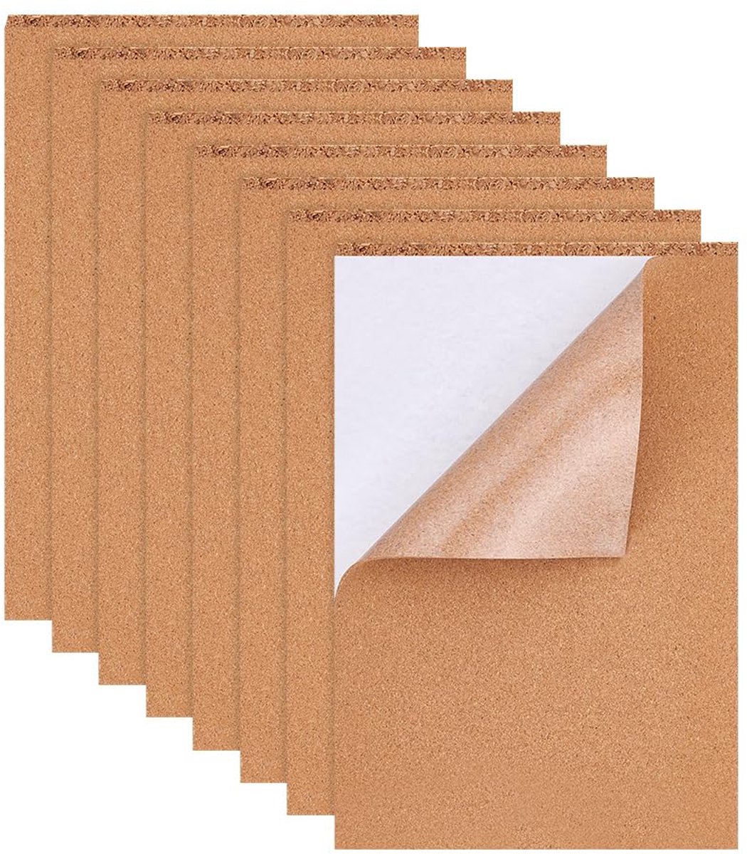   - 8-pack A4 zelfklevende kurkplaten - 21 x 30 cm rechthoekige geïsoleerde kurkborden - Geschikt voor vloeren-muren-doe-het-zelf-perforatie-knutselprojecten - 2 mm dik