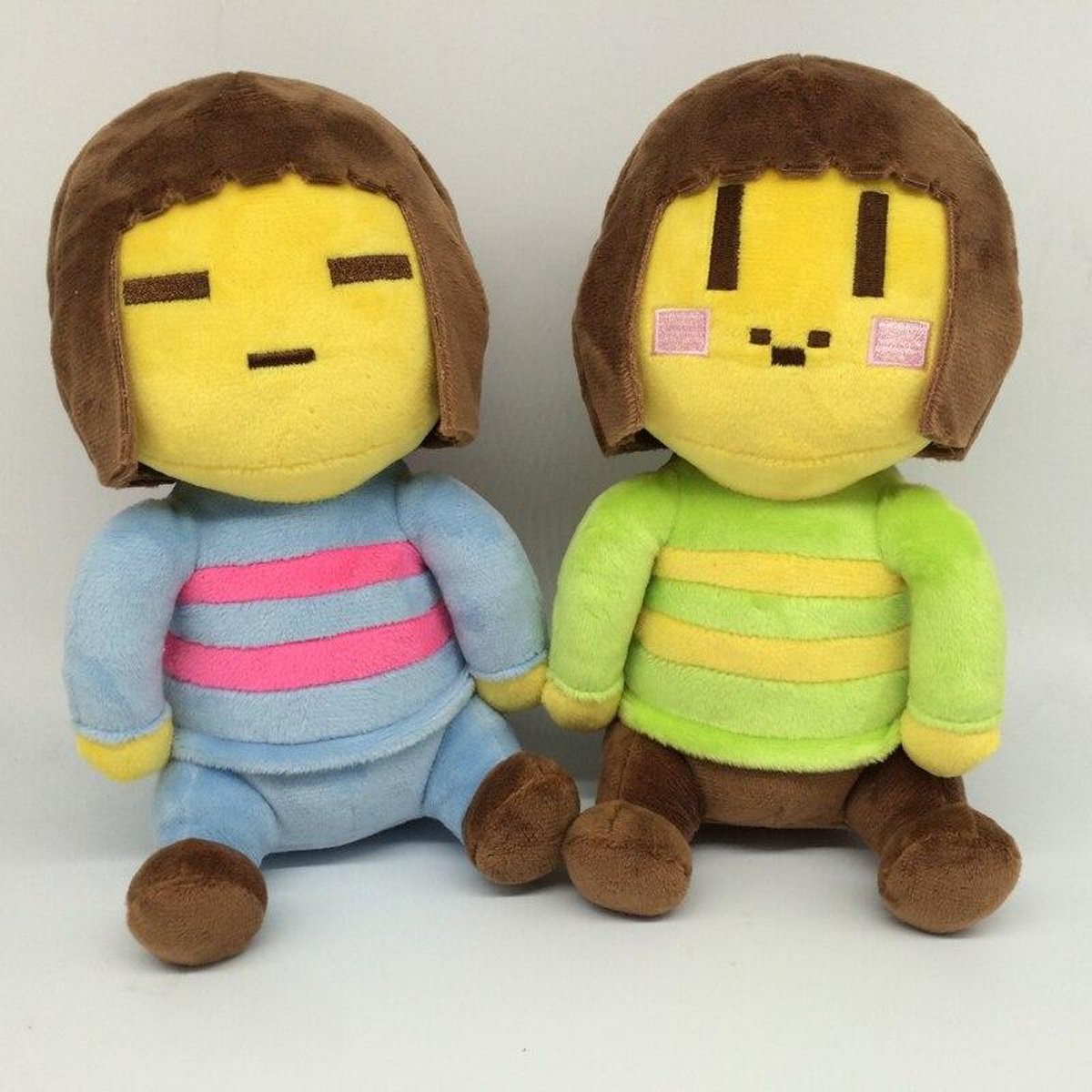 Knuffelpop 2 stks / partij 20 cm Undertale Chara & Frisk Pluche Pop Mooie Undertale Meisje Pluche Knuffels Zachte Anime Speelgoed voor Kinderen Kids Geschenken