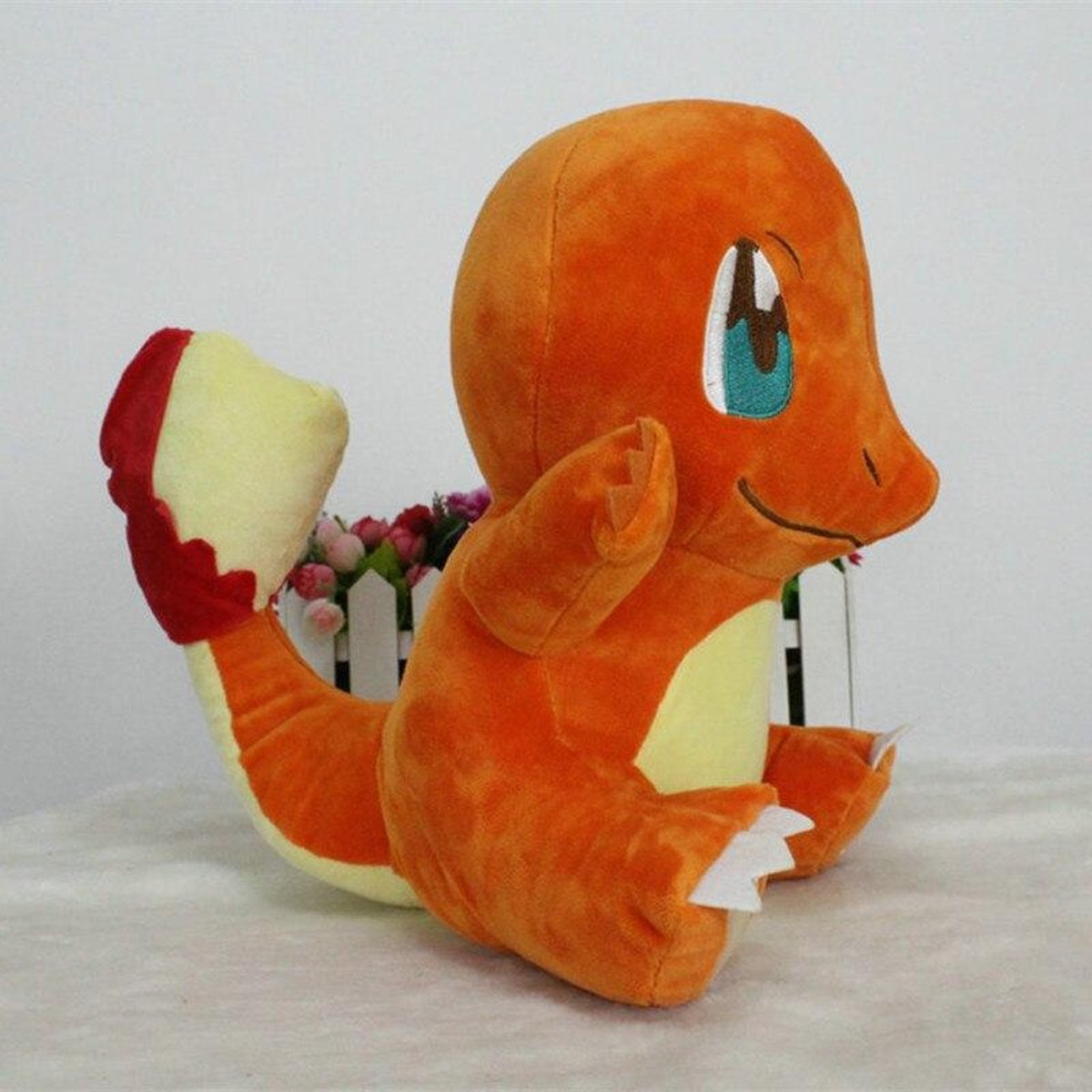 Knuffelpop Anime Games Pikachu-serie nieuwe 30cm Charmander knuffel knuffels Een verjaardagscadeau voor kinderen. Kerstcadeau speelgoedpop