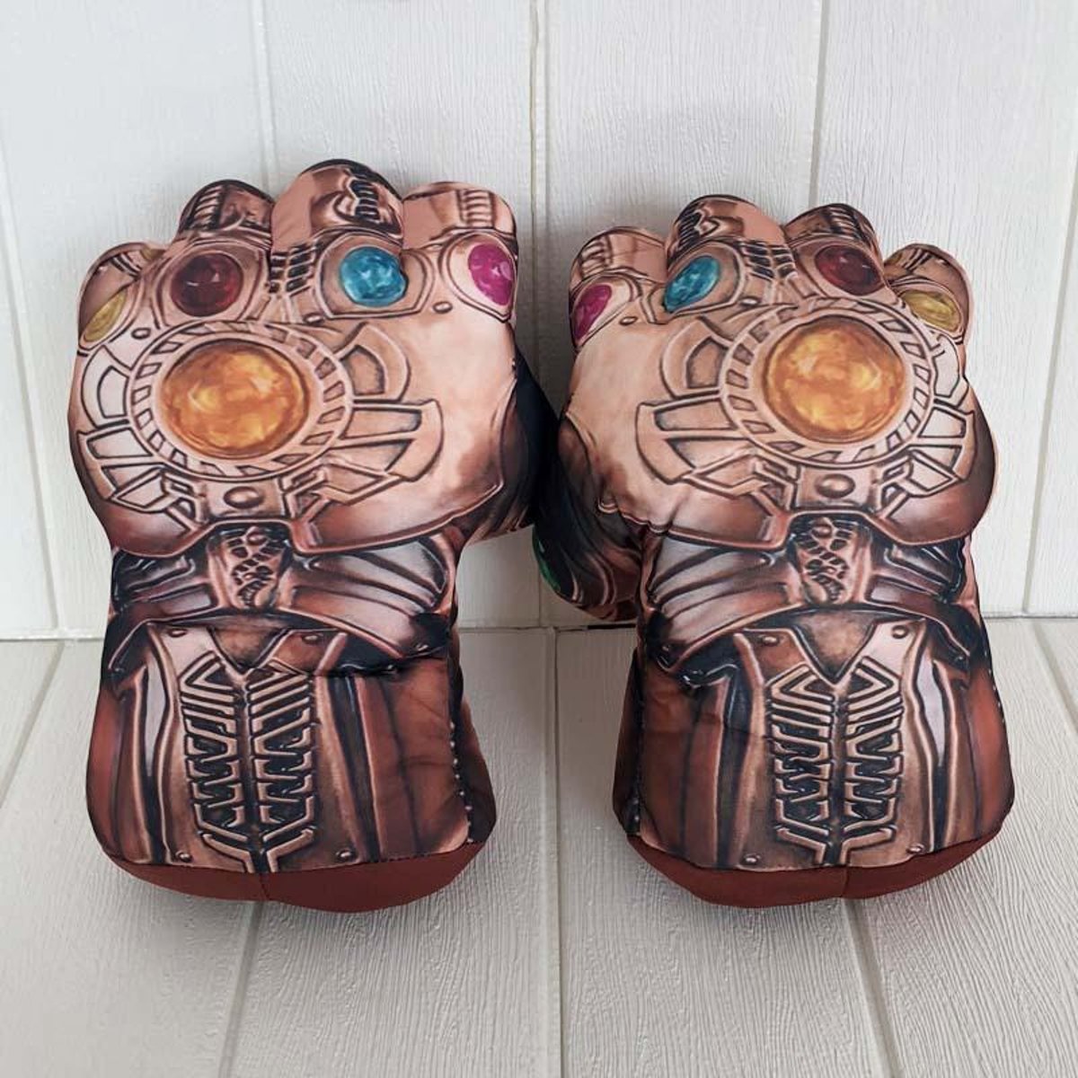 Knuffelpop De Avengers 3 Thanos handschoen knuffels knuffel pop Een kerstcadeau voor de verjaardag van uw kind