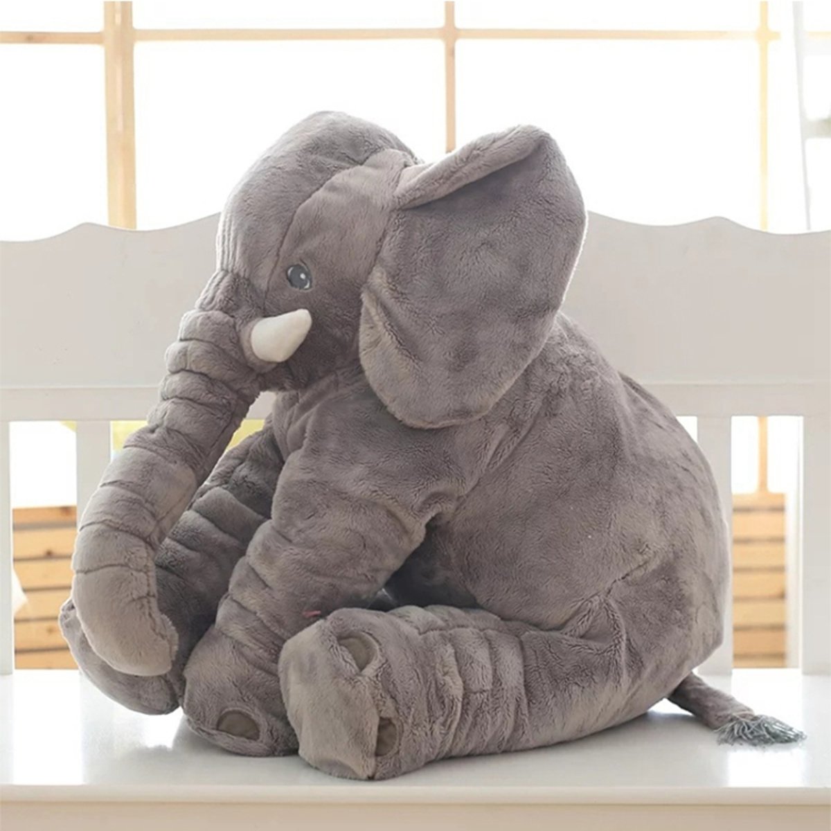 Olifant knuffel - Olifante kussen 30 bij 40 cm