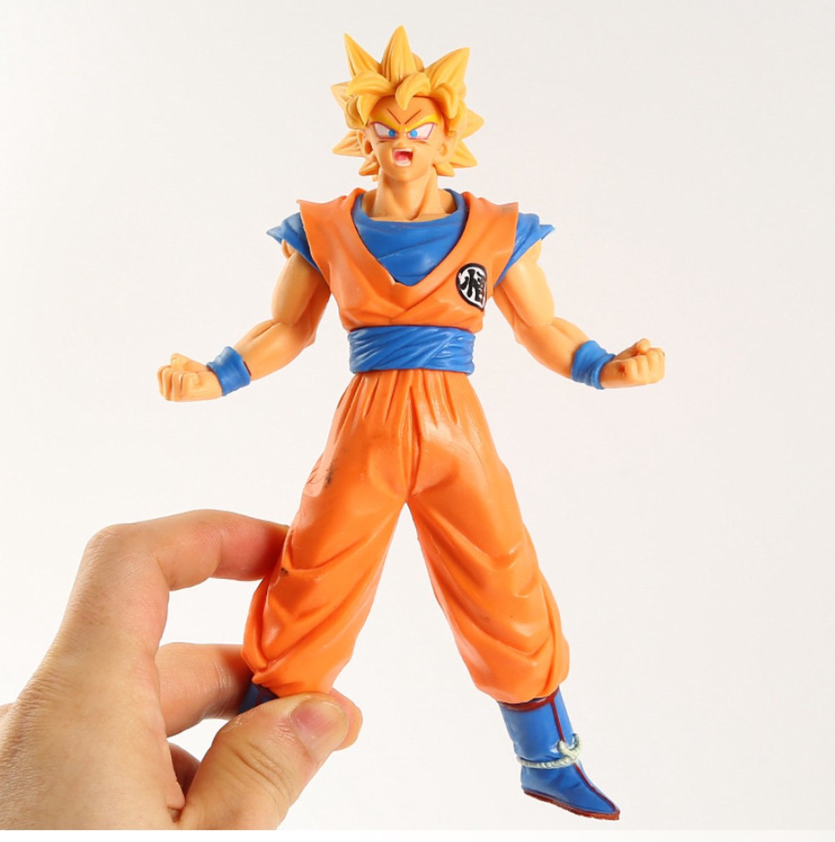 Dragon Ball Z Goku Super Saiyan Origineel Aktie Figuur 16CM Pop DBZ Anime Verzameling Speelgoed 7-Inch 16Cm