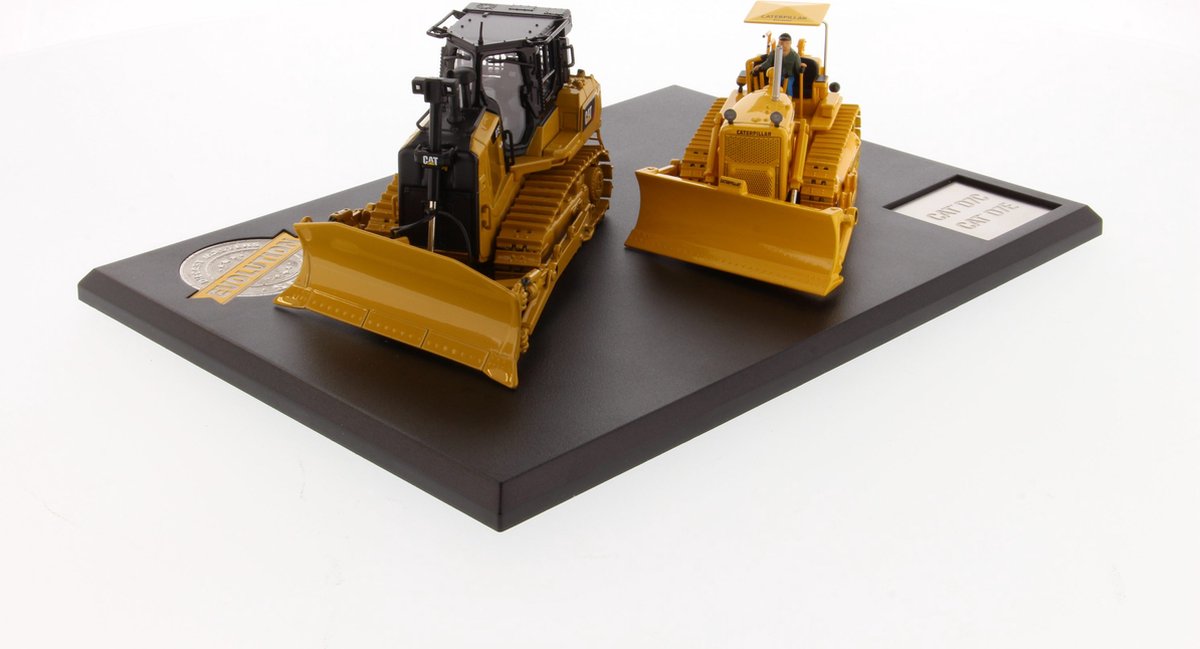 Cat D7C & D7E TTT Bulldozer modellen - Evolution Series - 1:50 - Diecast Masters