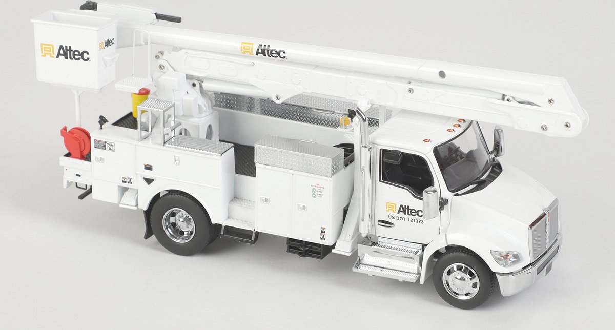 Kenworth T380 Truck met Altec AA55 lift - Diecast Masters - 1:32 - Transport Series