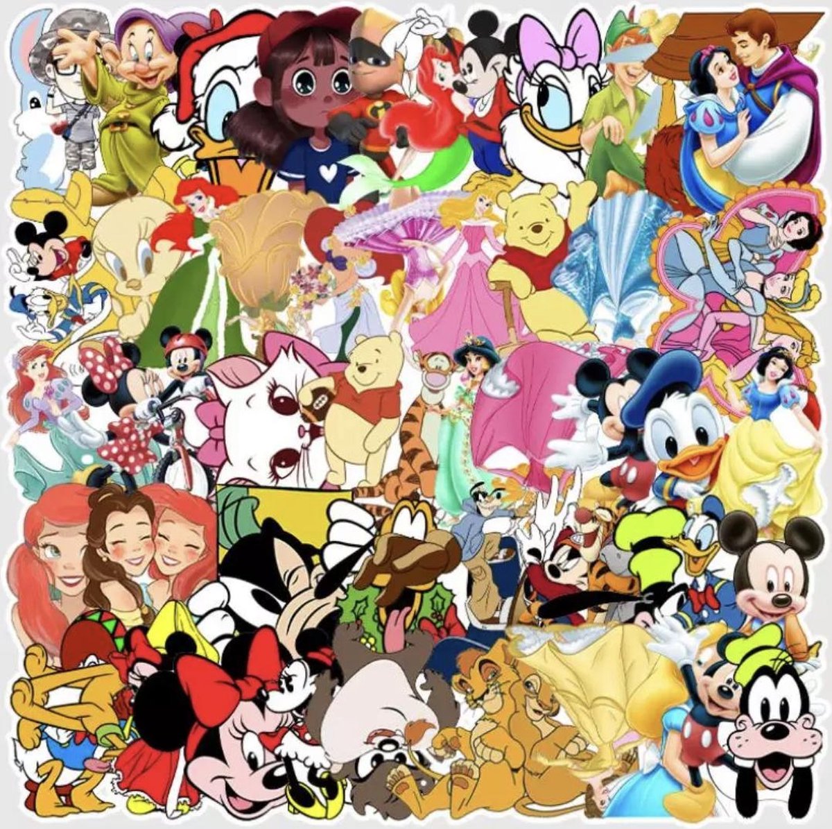 56 stuks Disney Figuren Stickers - Alle bekende Walt Disney Figuren, Prinsessen, Mickey & Minnie Mouse, Donald Duck, Pluto en Goofy  - Voor op de fiets, beker, laptop, schoolspullen, kamer, etc - Stripfiguren